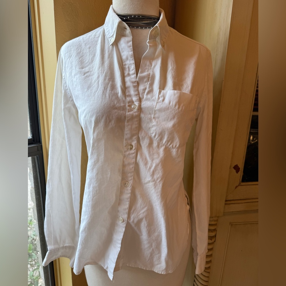 Esprit Crisp White Button-Down Shirt